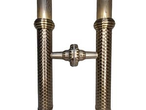 Puxador para Porta de Passagem Modelo Dragão Chinês Alto e Baixo Relevo 1300 mm. Código PAR.1300.DOU.ENV.LIN
